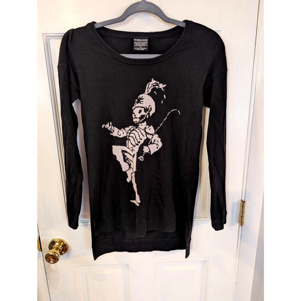 My Chemical Romance Hot Topic Sweater Size Medium